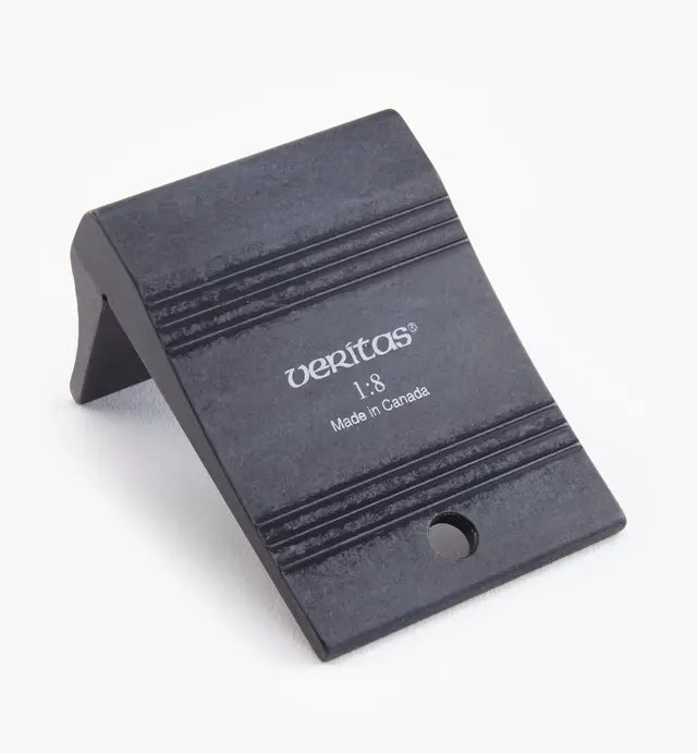 Veritas 1:8 Saddle Square